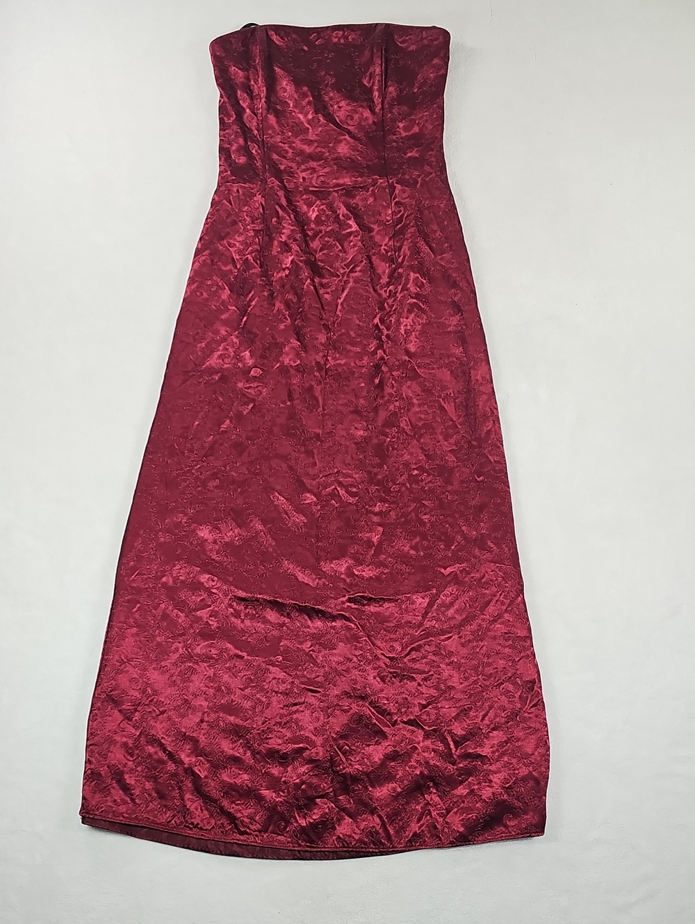 Jessica McClintock Strapless Velvet-Look Evening Gown in Deep Burgundy